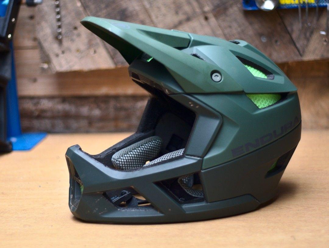 Endura MT500 full face helmet